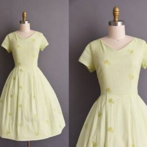 True vintage 1950s dress